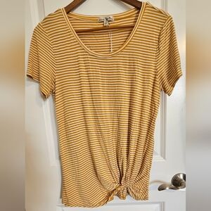 Soft Cotton Yellow/white striped short sleeve shirt with knot detail off center